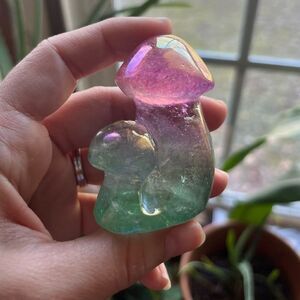 Aura Clear CrystalQuartz Double Mushroom Carving 101g